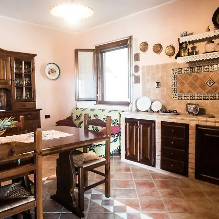 Tatil Evi Rombi Calasetta